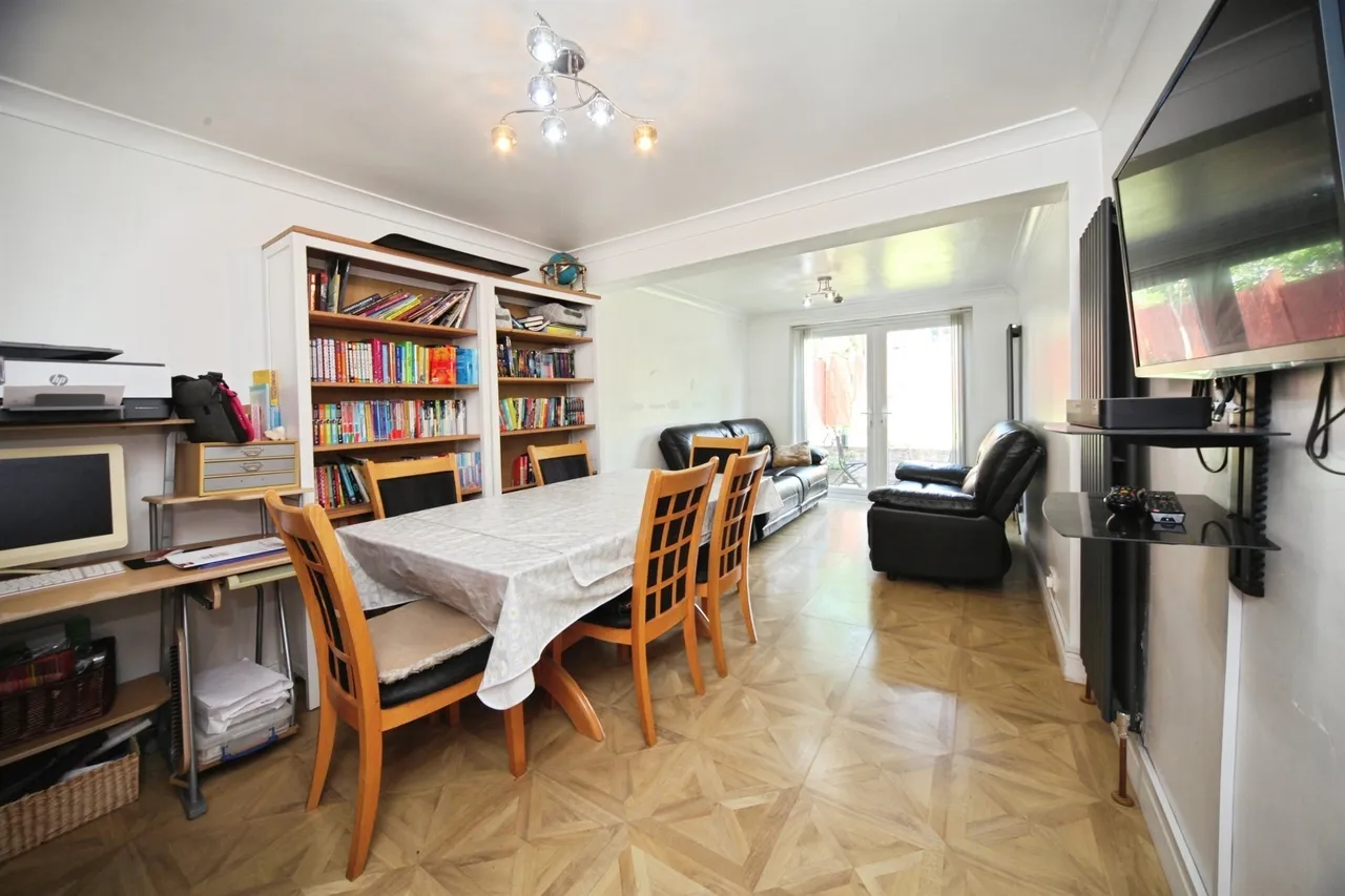 Grampian Way, Luton, LU3, photo 3