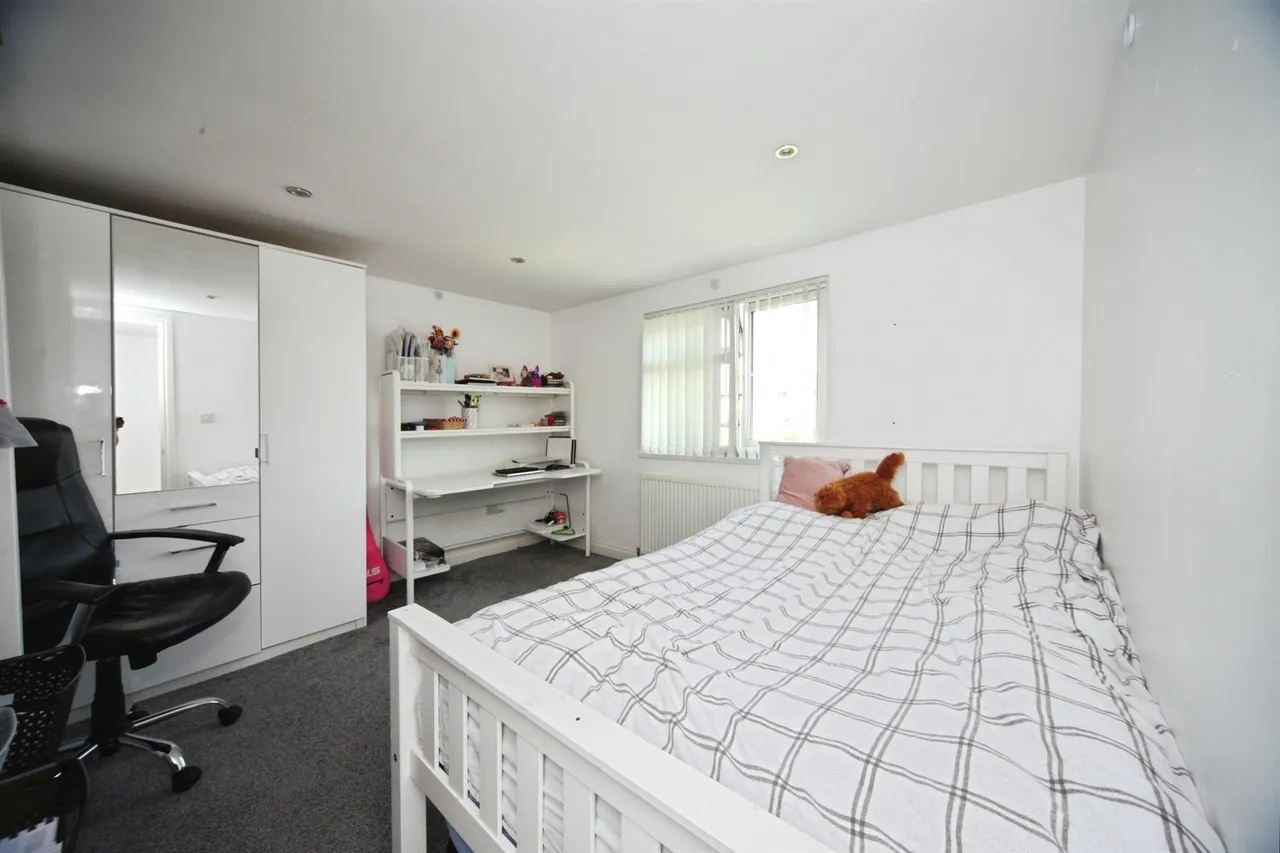 Grampian Way, Luton, LU3, photo 6