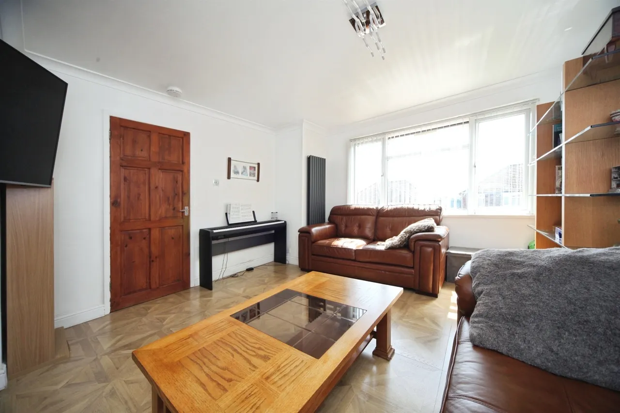 Grampian Way, Luton, LU3, photo 13