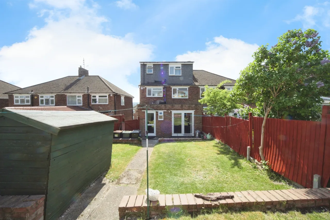 Grampian Way, Luton, LU3, photo 2