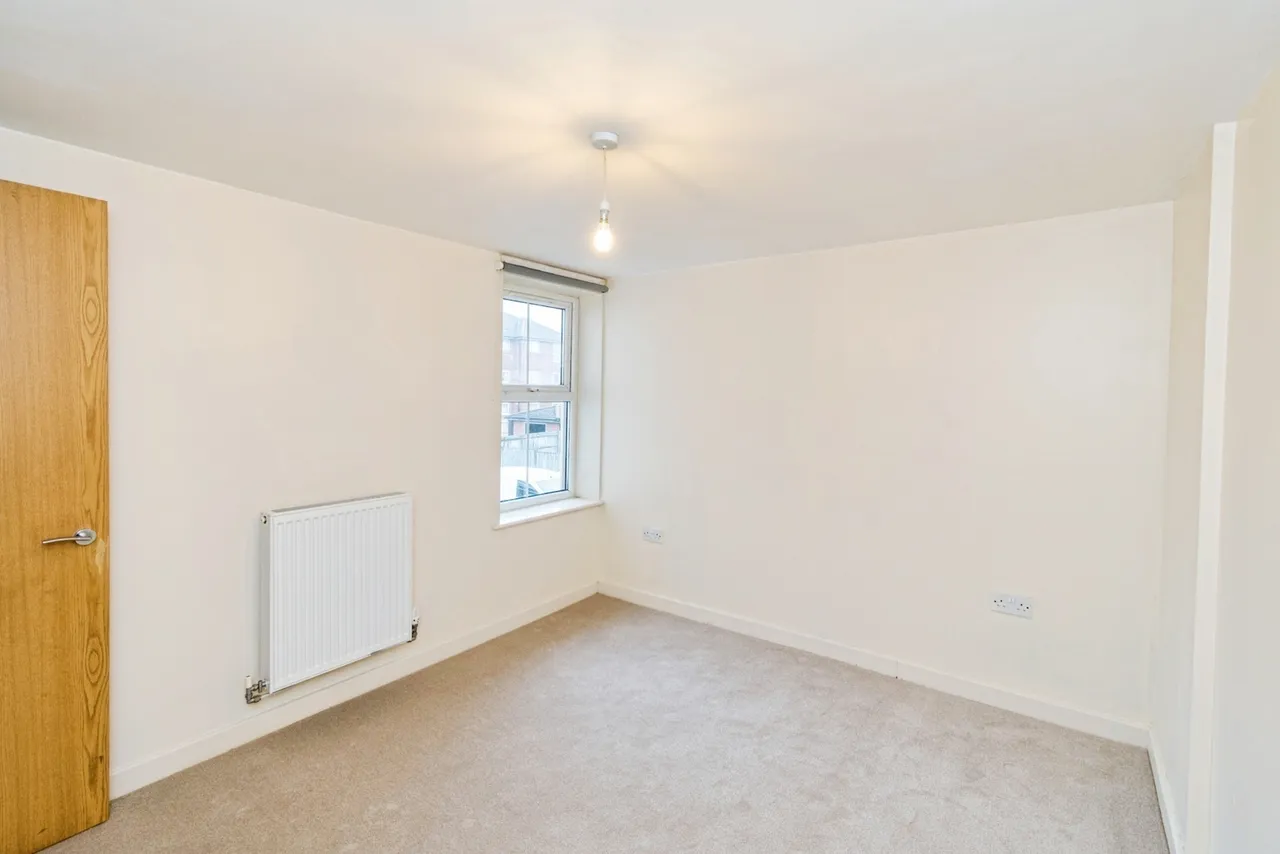Millbrook Road East, Southampton, SO15, photo 11