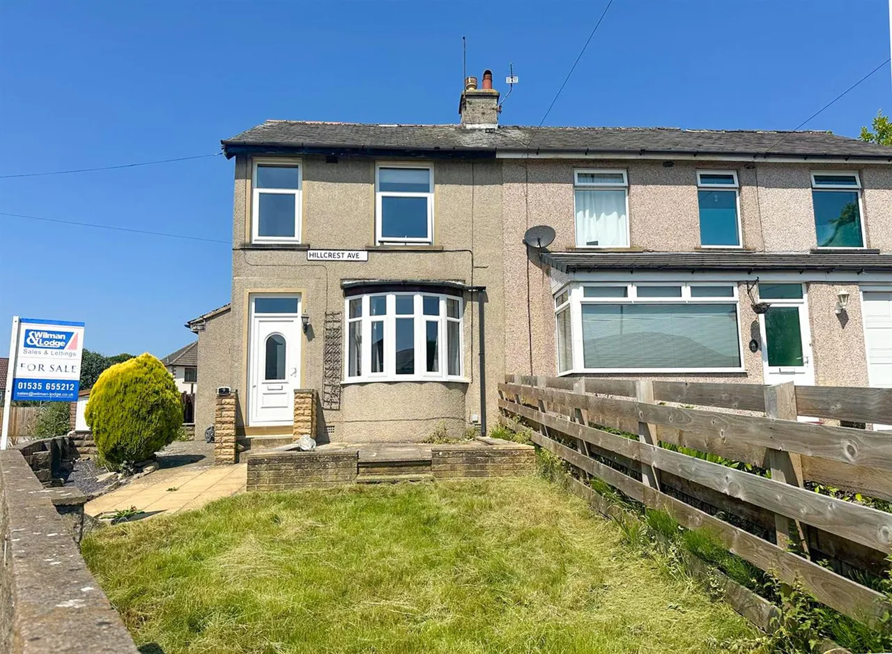 Hillcrest Avenue, Silsden, BD20 9NH, photo 2