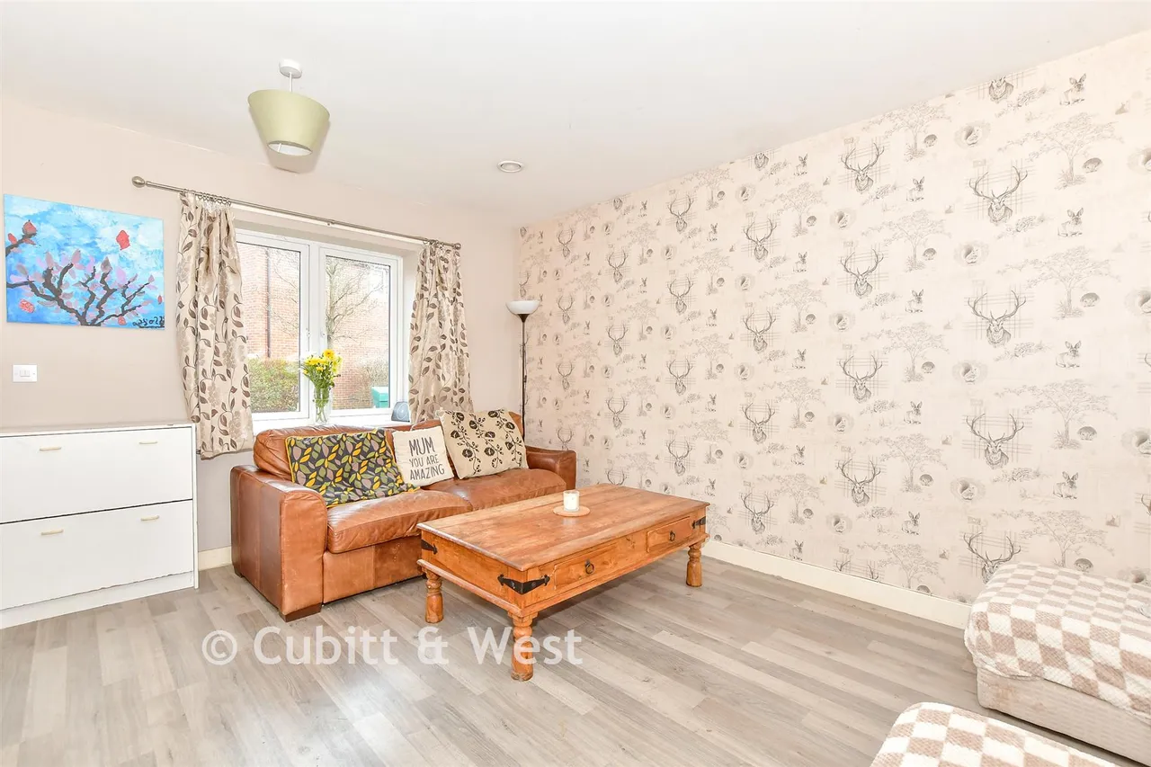 Hazel Copse, Hambrook, PO18, photo 5