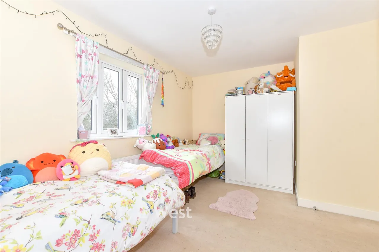Hazel Copse, Hambrook, PO18, photo 9