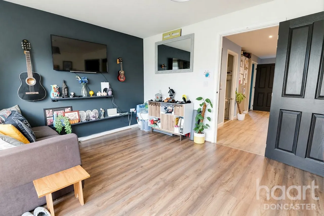 Blossom Crescent, Balby, DN4, photo 6