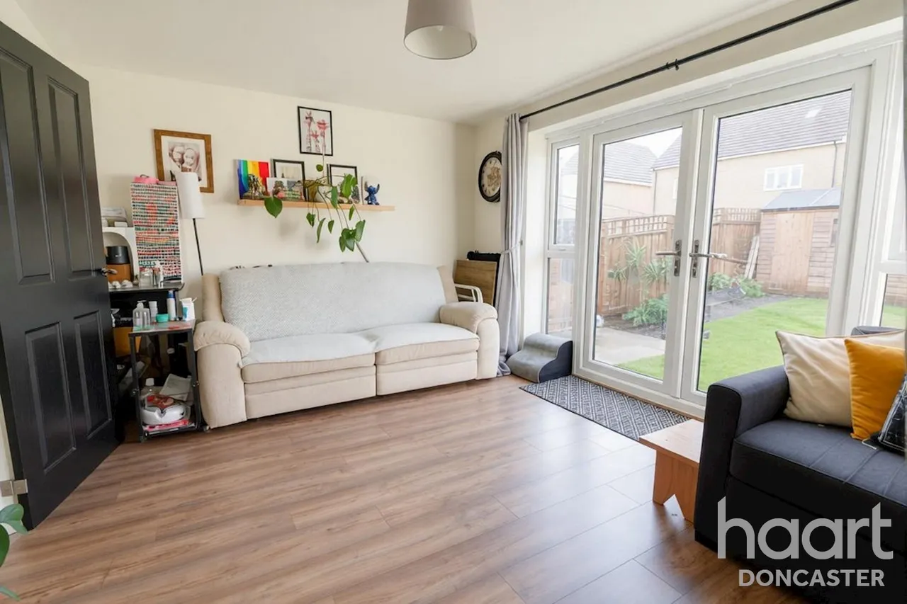 Blossom Crescent, Balby, DN4, photo 7