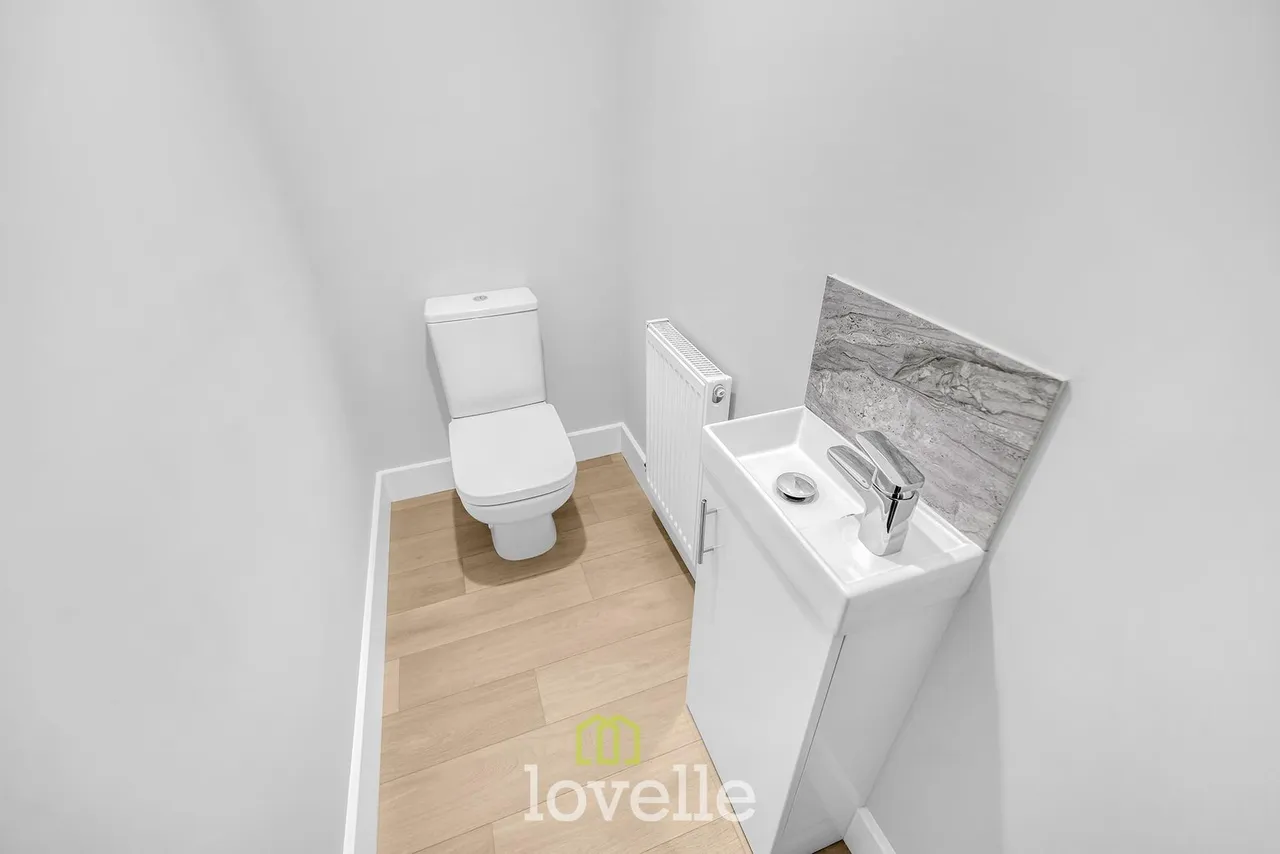 Harewood Way, Grimsby, DN32, photo 15