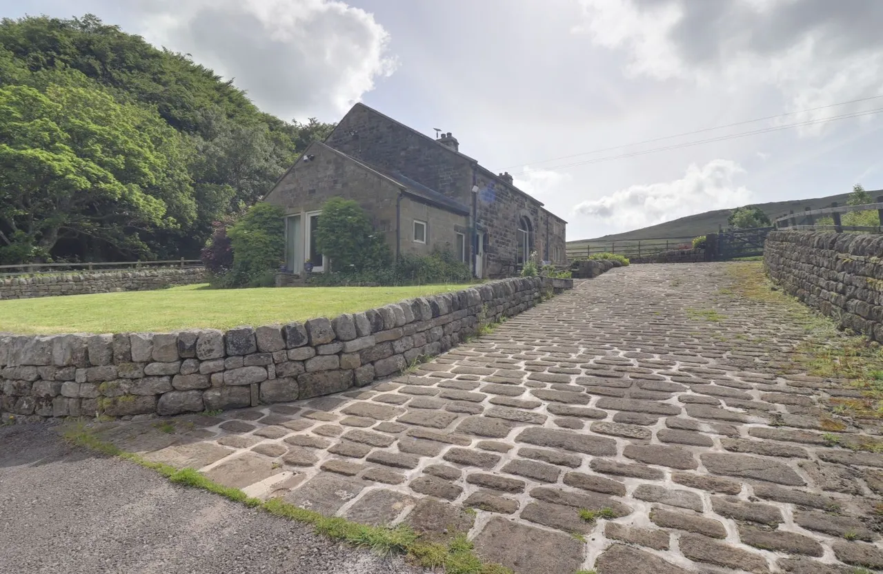 Stock Hey Lane, Todmorden, OL14, photo 3