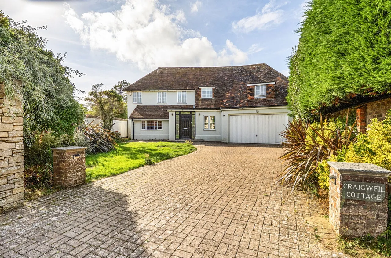 Canons Close, Aldwick, PO21, photo 5