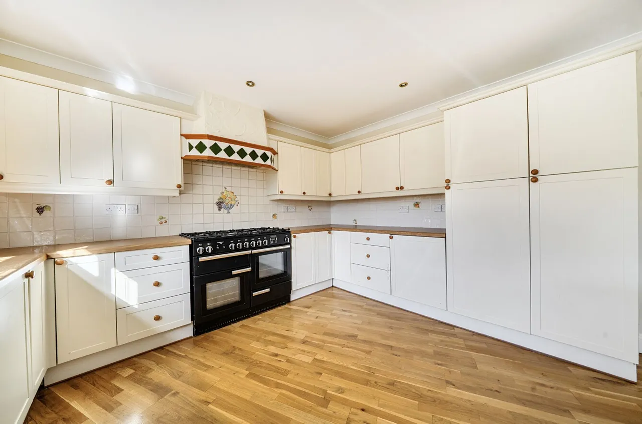Canons Close, Aldwick, PO21, photo 11