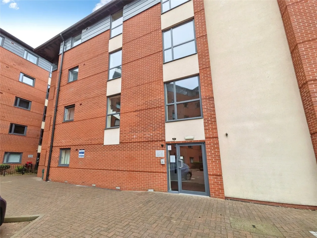 Broad Gauge Way, Wolverhampton, WV10, photo 2