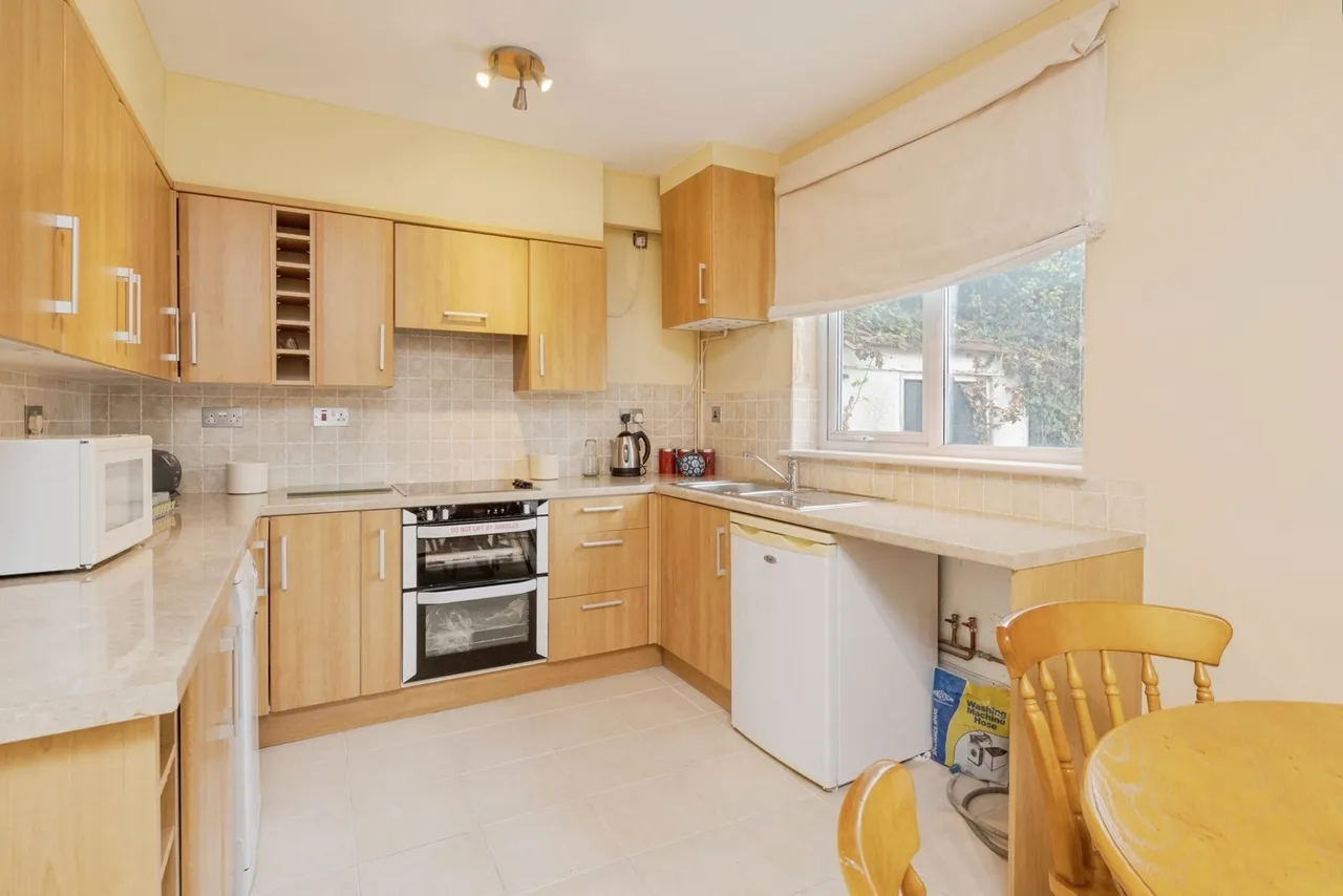 Whitehill Lane, Gravesend, DA12, photo 4