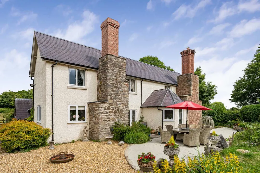 3 bed equestrian facility for sale — Cross Of The Tree Farm, Lingen, Bucknell, Shropshire, SY7 0EE