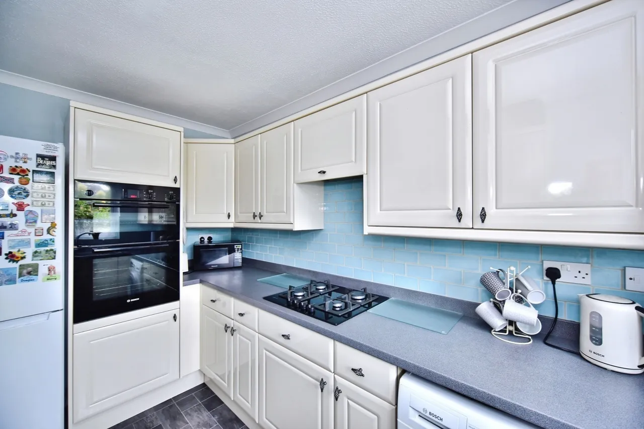 Orache Drive, Weavering, ME14, photo 14