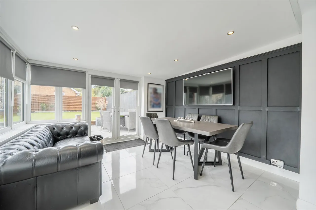 Newgate Lane, Fareham, photo 5