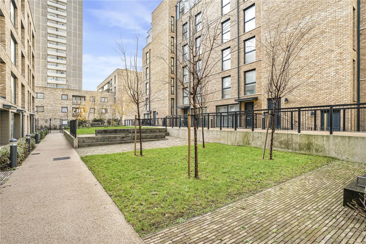 Goswell Road, London, EC1V, photo 16