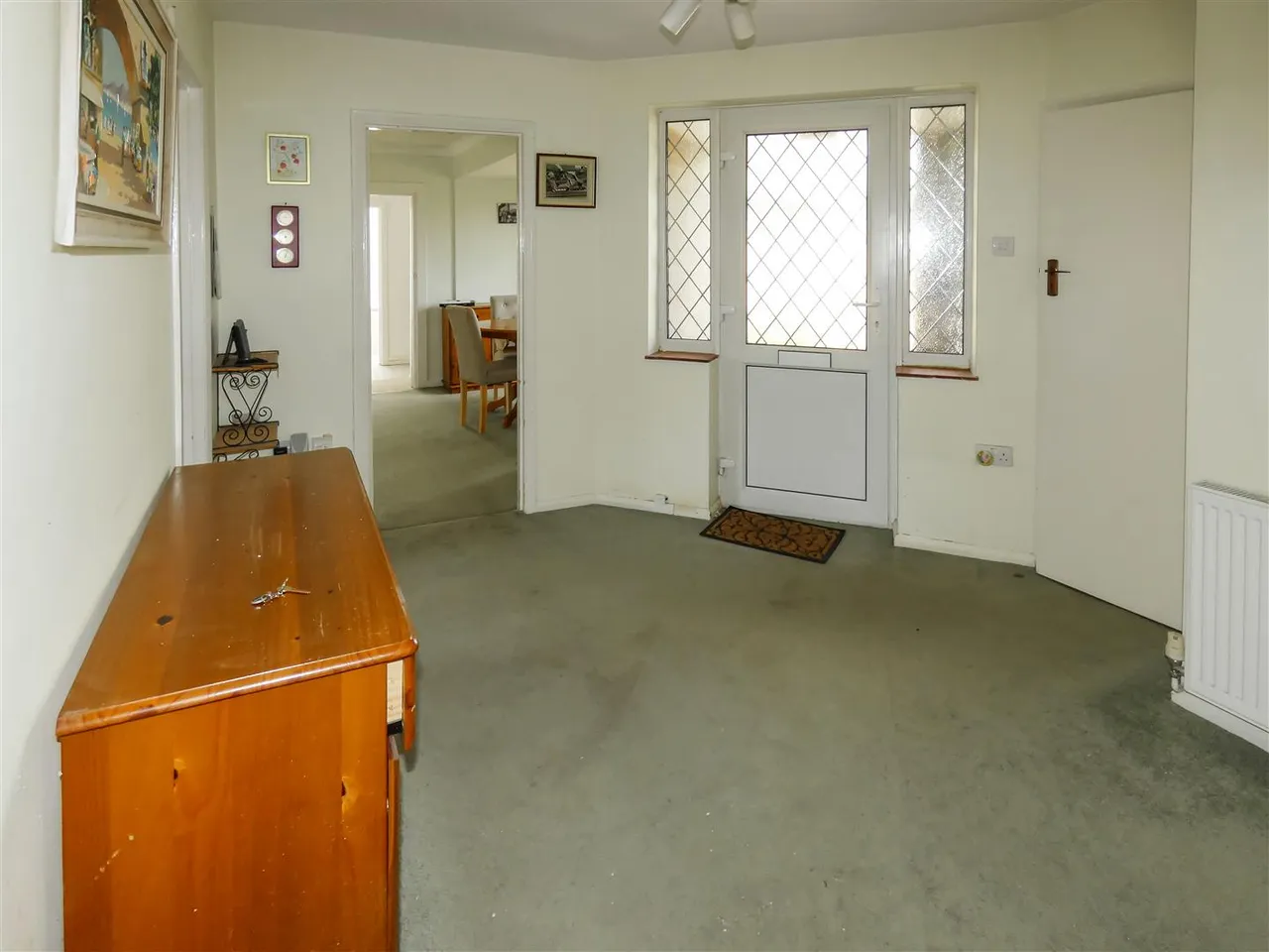 Chaucer Avenue, Rustington, photo 6