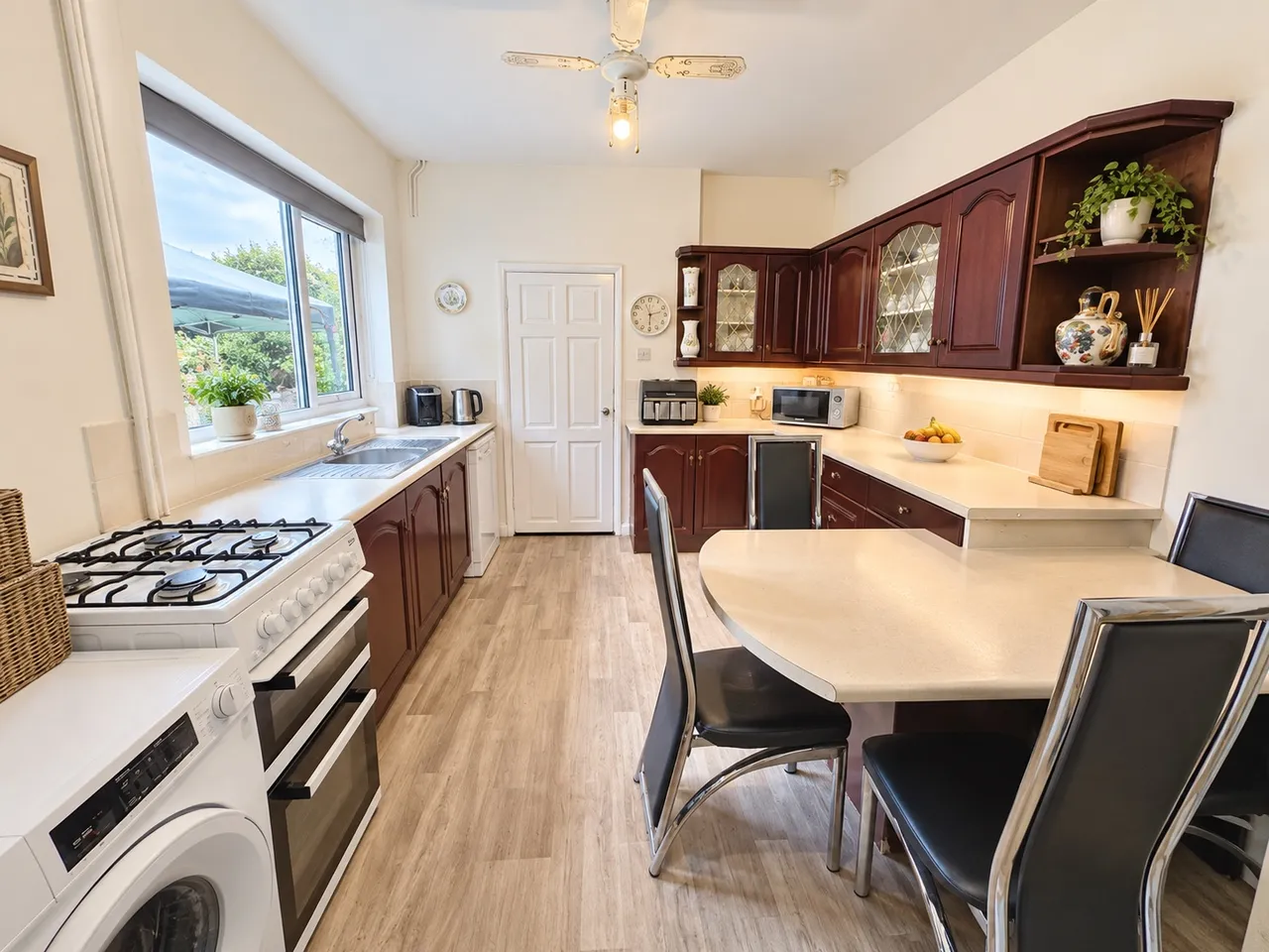 Oakleigh Villa, Melbourne Road, Ibstock, LE67 6NN, photo 4