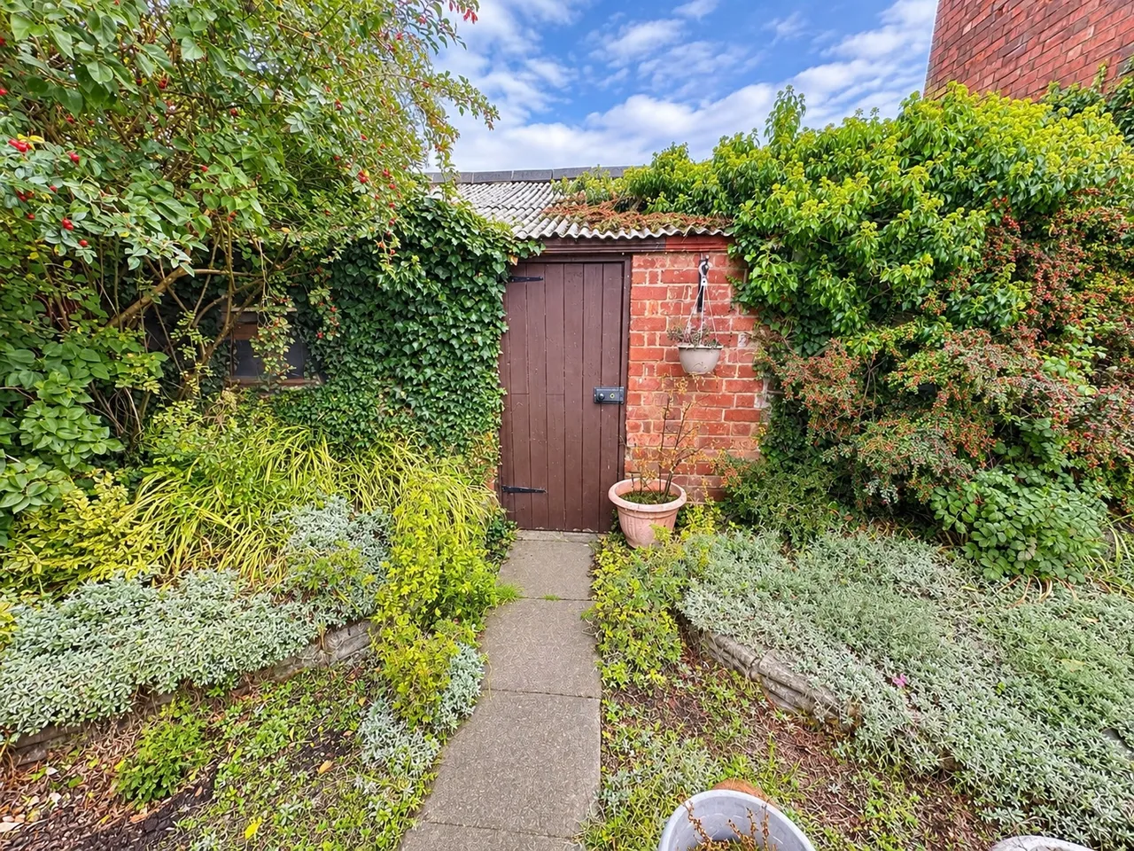 Oakleigh Villa, Melbourne Road, Ibstock, LE67 6NN, photo 11