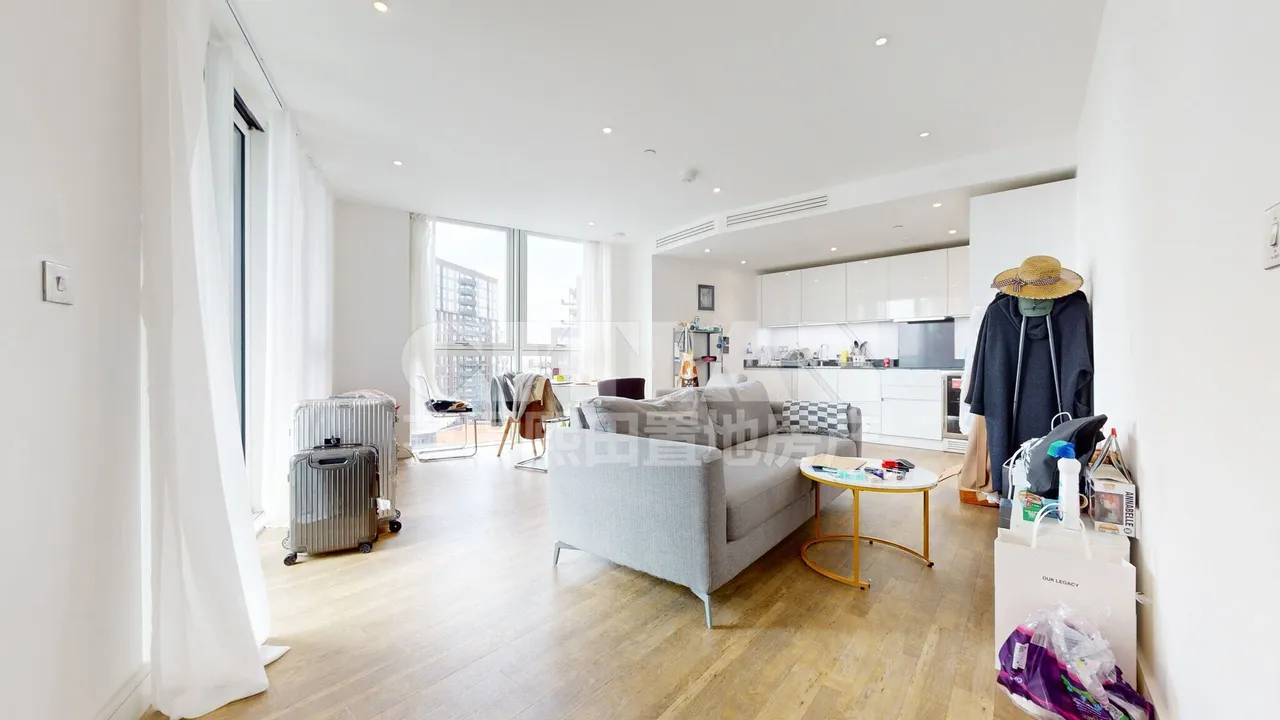 2 bed flat to rent, Wandsworth Road, Nine Elms, SW8