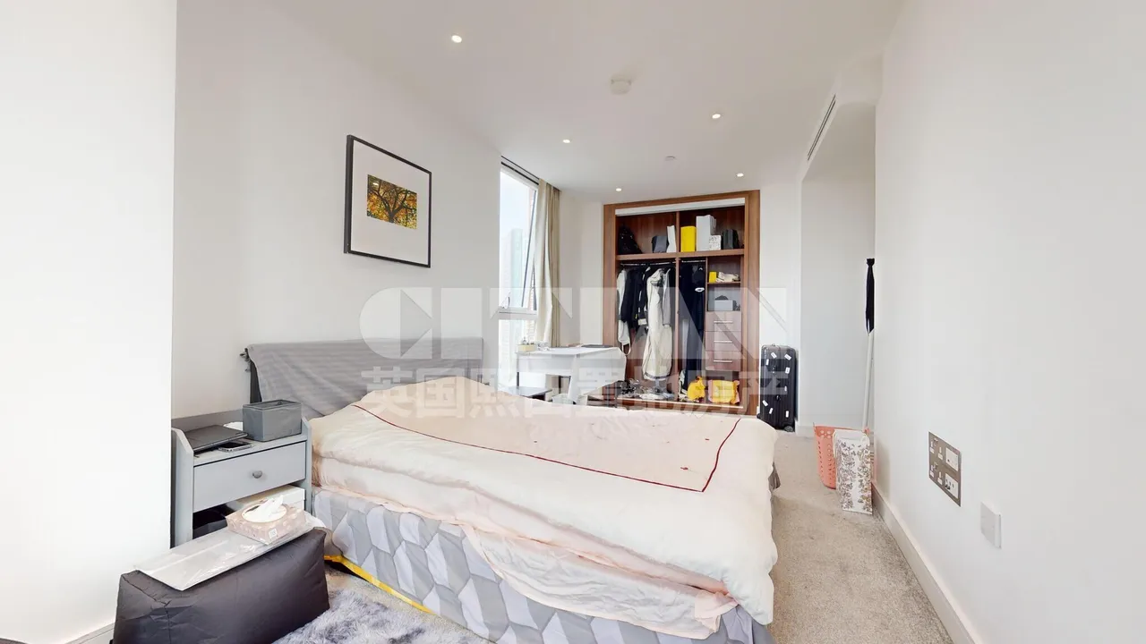 Wandsworth Road, Nine Elms, SW8, photo 13
