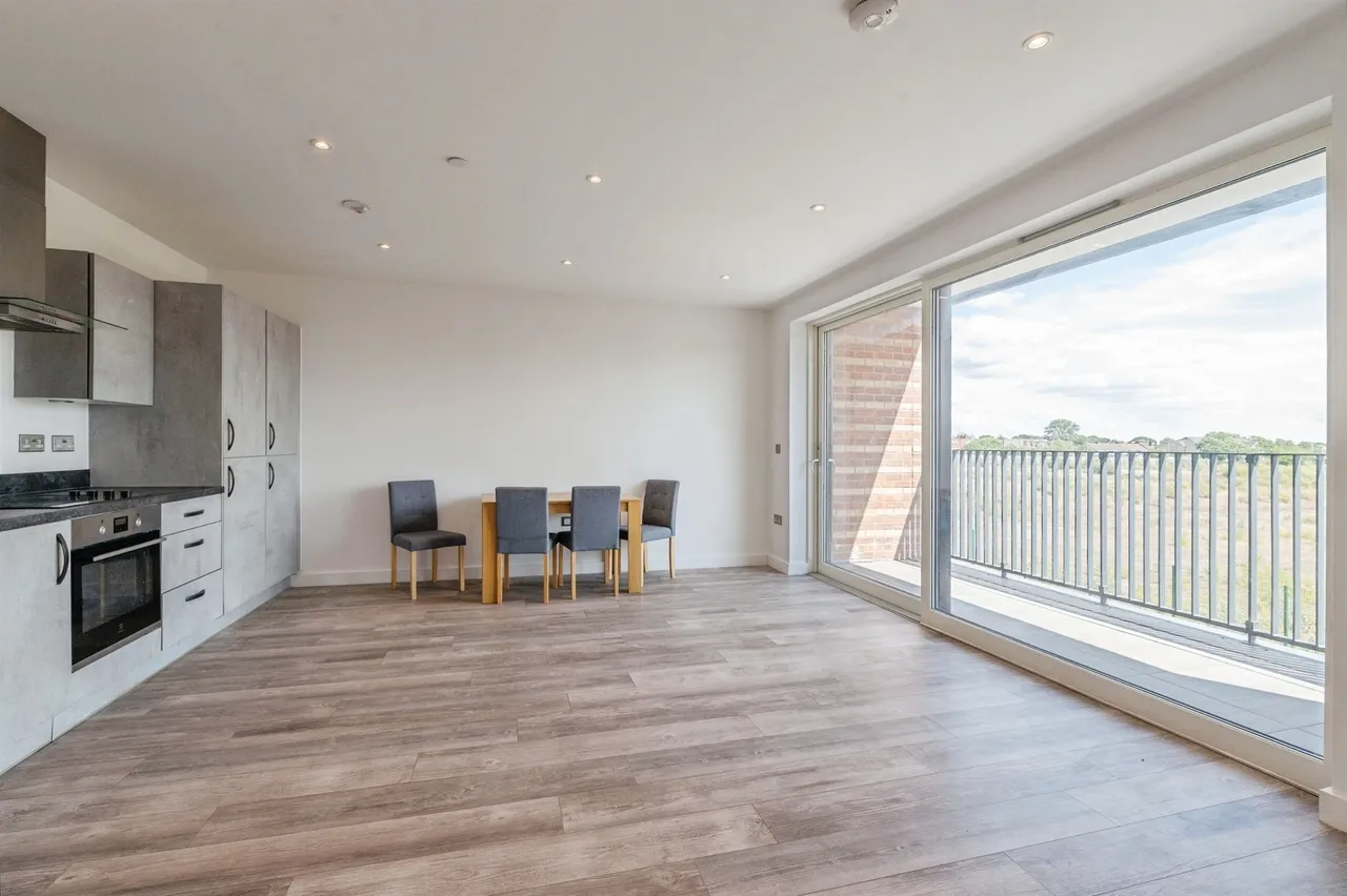Fitch Way, Rainham, photo 11
