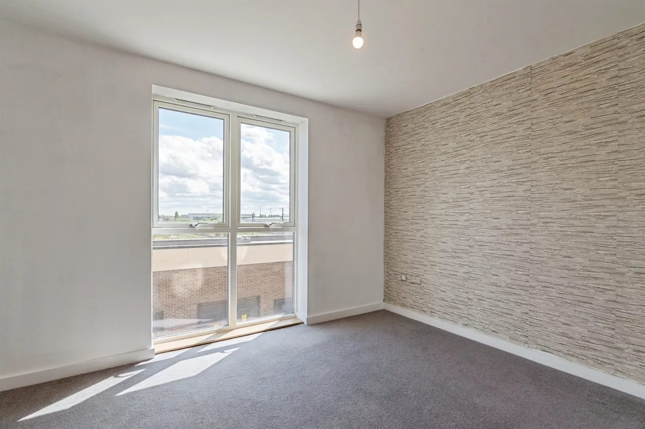 Fitch Way, Rainham, photo 5