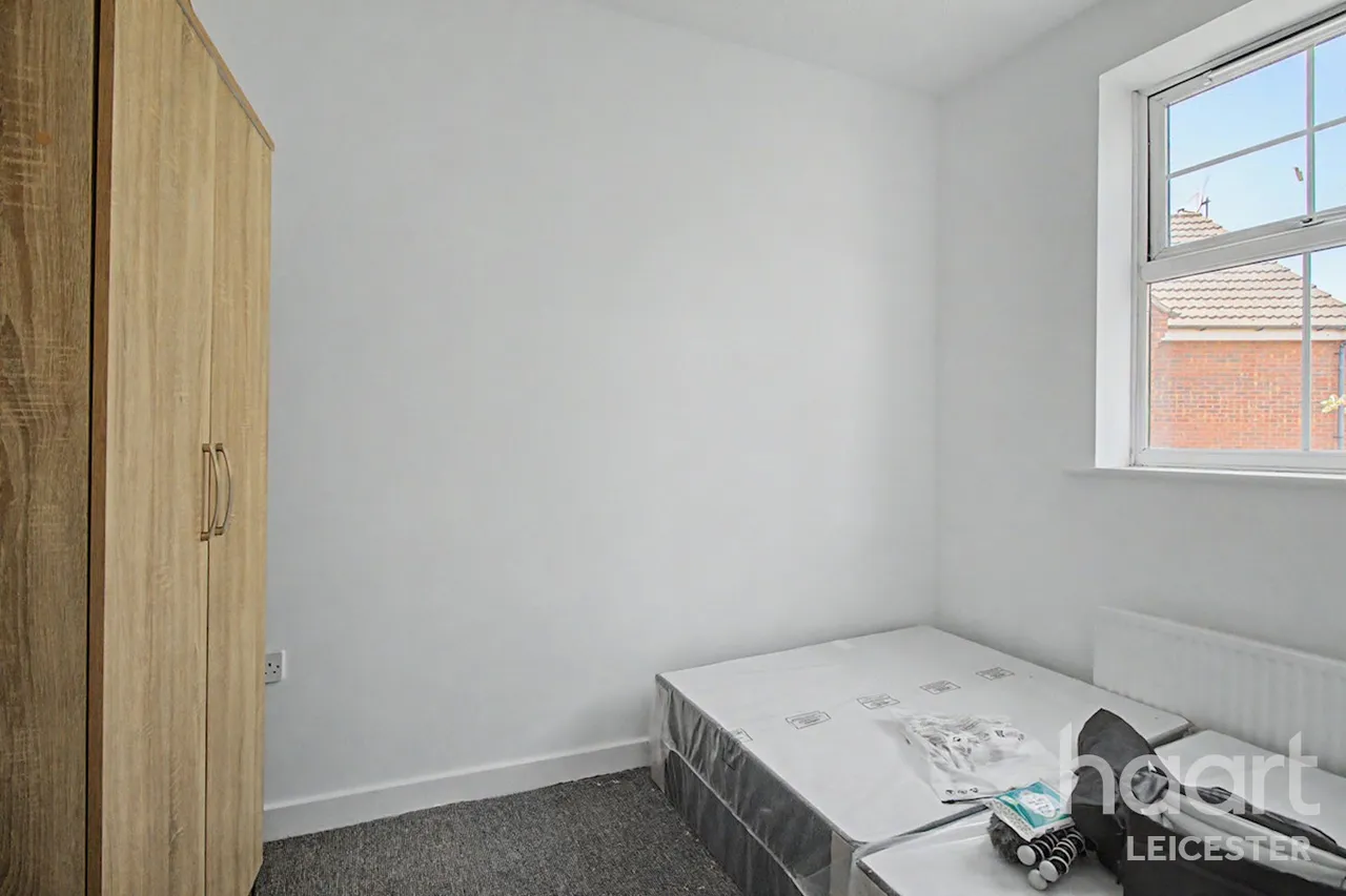 Englewood Close, LE4, photo 10