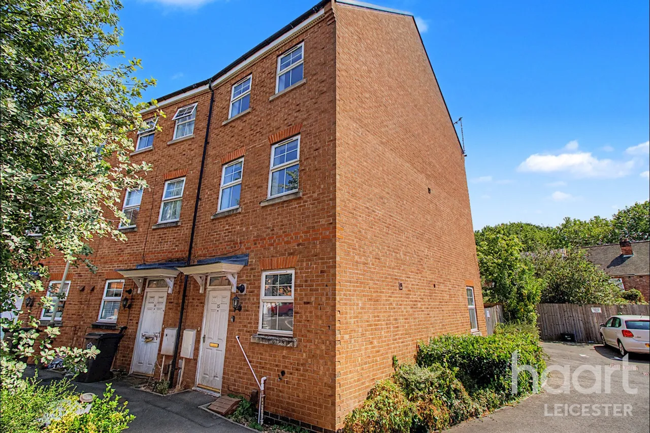 5 bed house to rent, Englewood Close, LE4