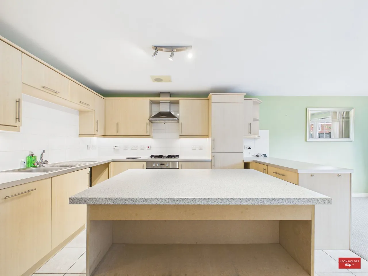 Typhoon Way, Brockworth, GL3, photo 8