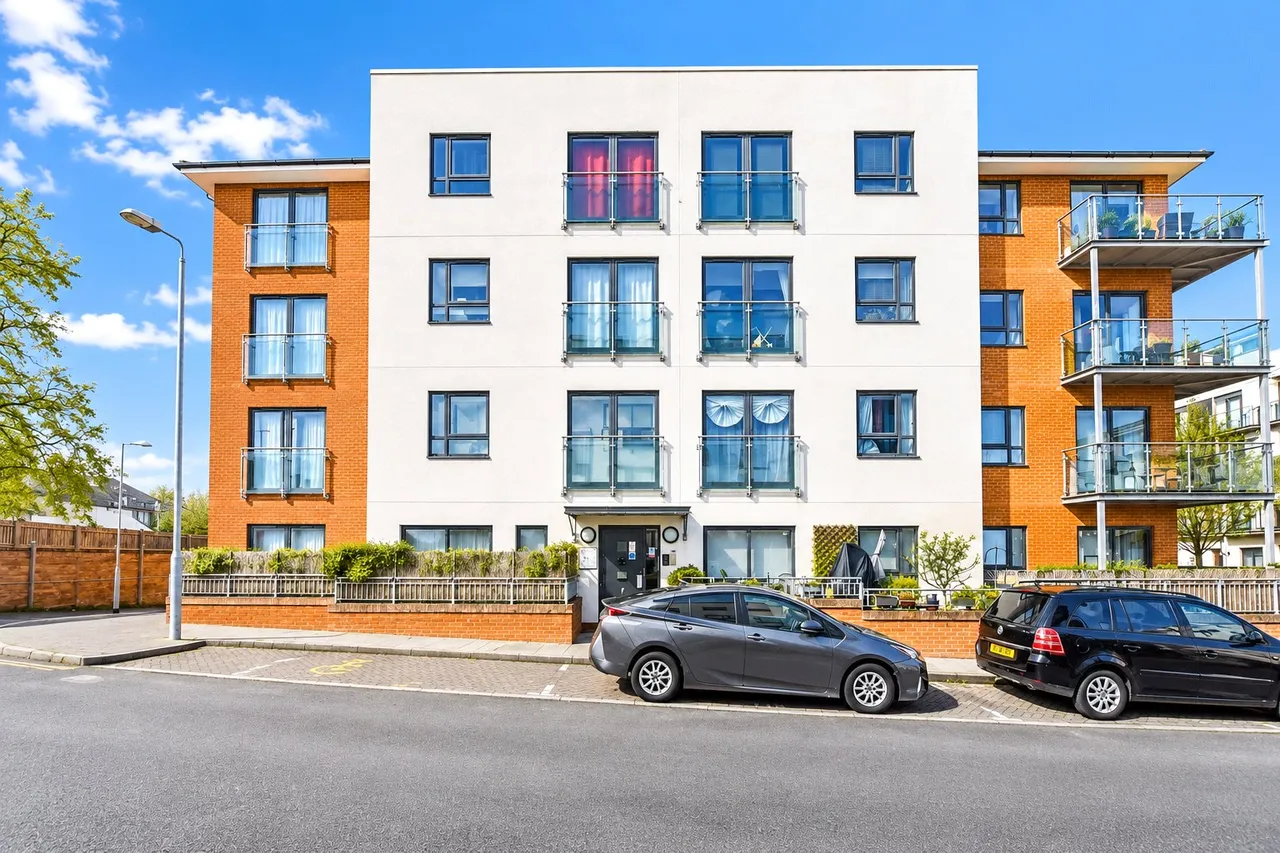 Oakwood Close, London, SE13, photo 15