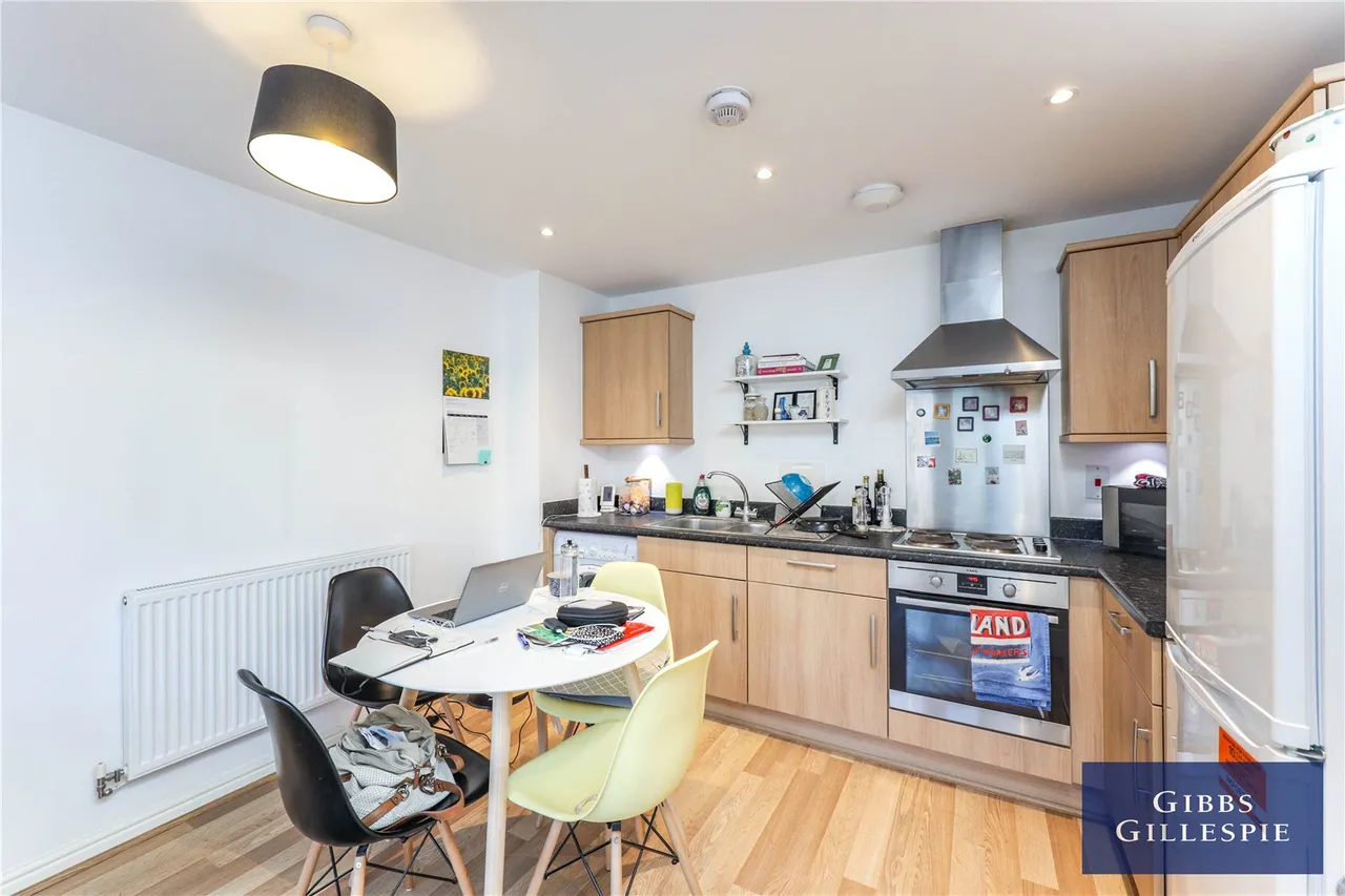 Coleridge Drive, Ruislip, HA4, photo 5