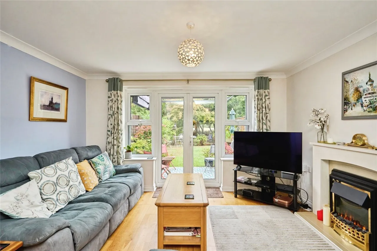 Osborne Heights, East Cowes, PO32, photo 6