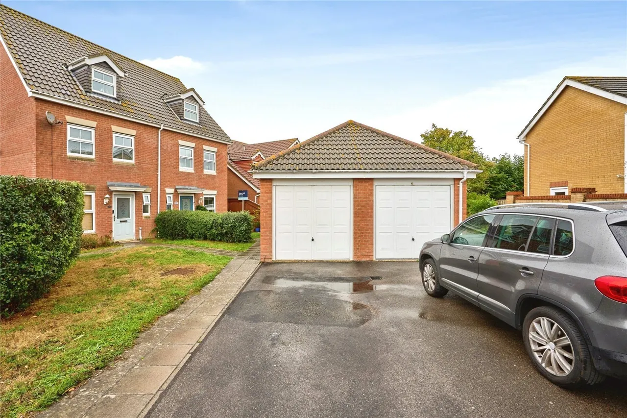 Osborne Heights, East Cowes, PO32, photo 2