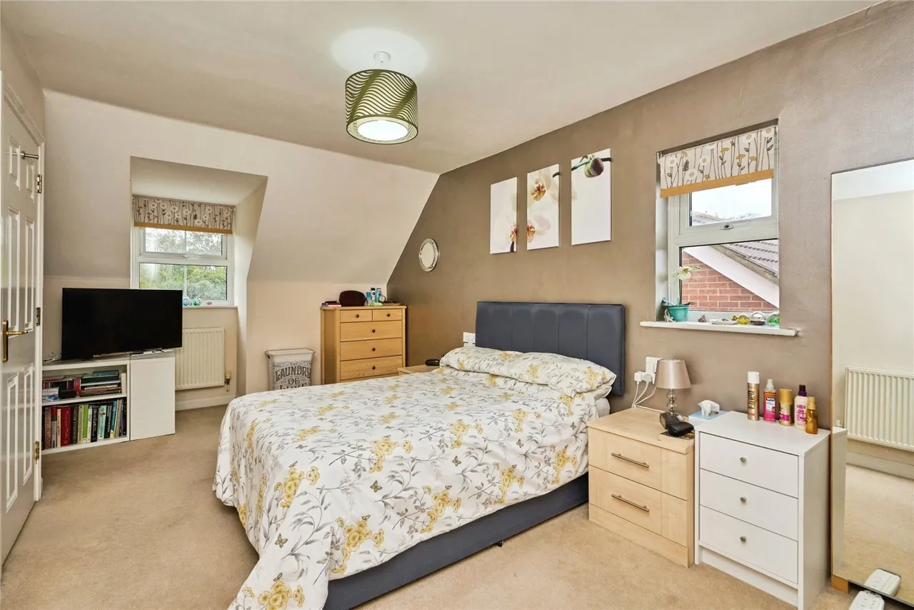 Osborne Heights, East Cowes, PO32, photo 9