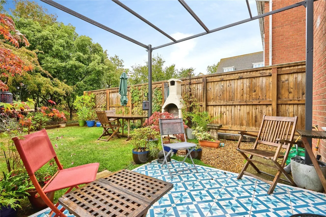 Osborne Heights, East Cowes, PO32, photo 5
