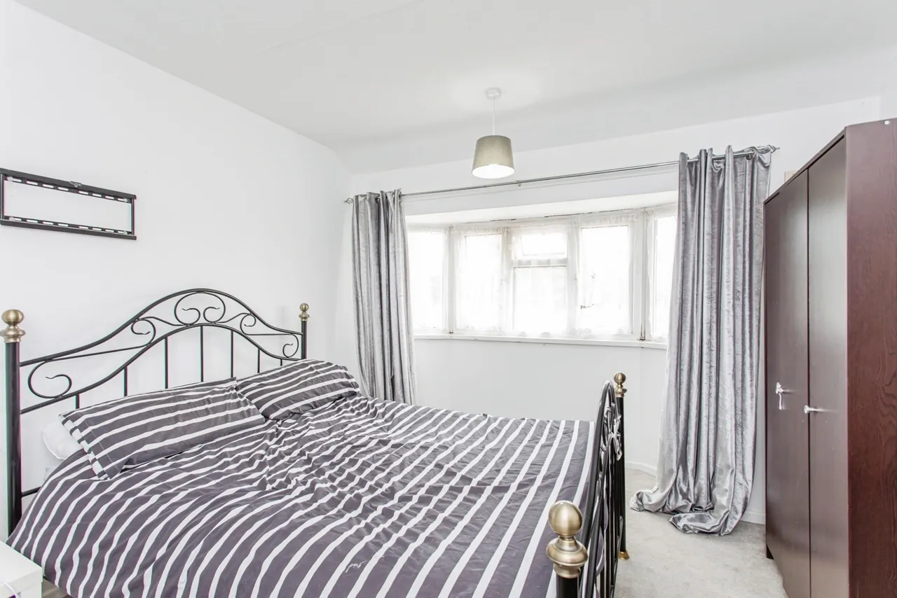 Chaingate Avenue, Southend-on-Sea, Essex, SS2, photo 15