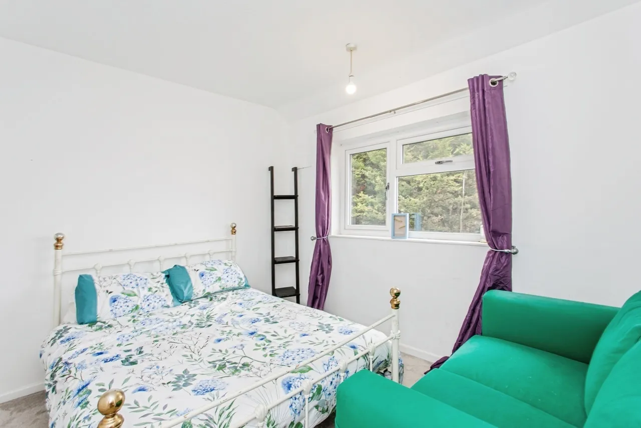 Chaingate Avenue, Southend-on-Sea, Essex, SS2, photo 16