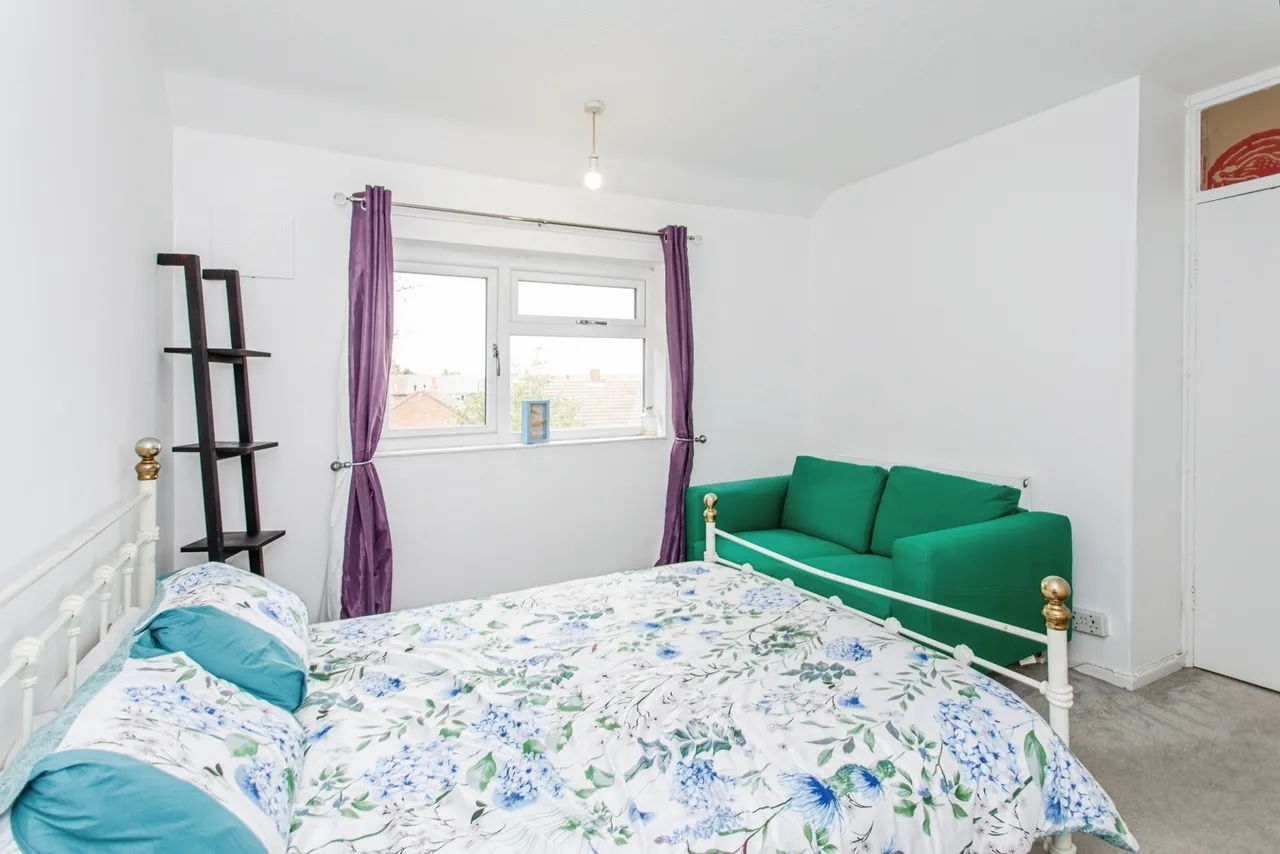 Chaingate Avenue, Southend-on-Sea, Essex, SS2, photo 9