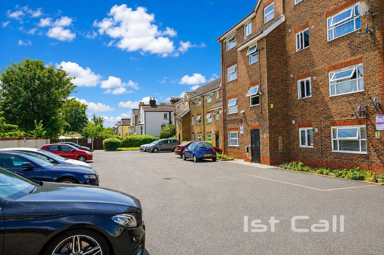 Southchurch Avenue, Southend On Sea, photo 12