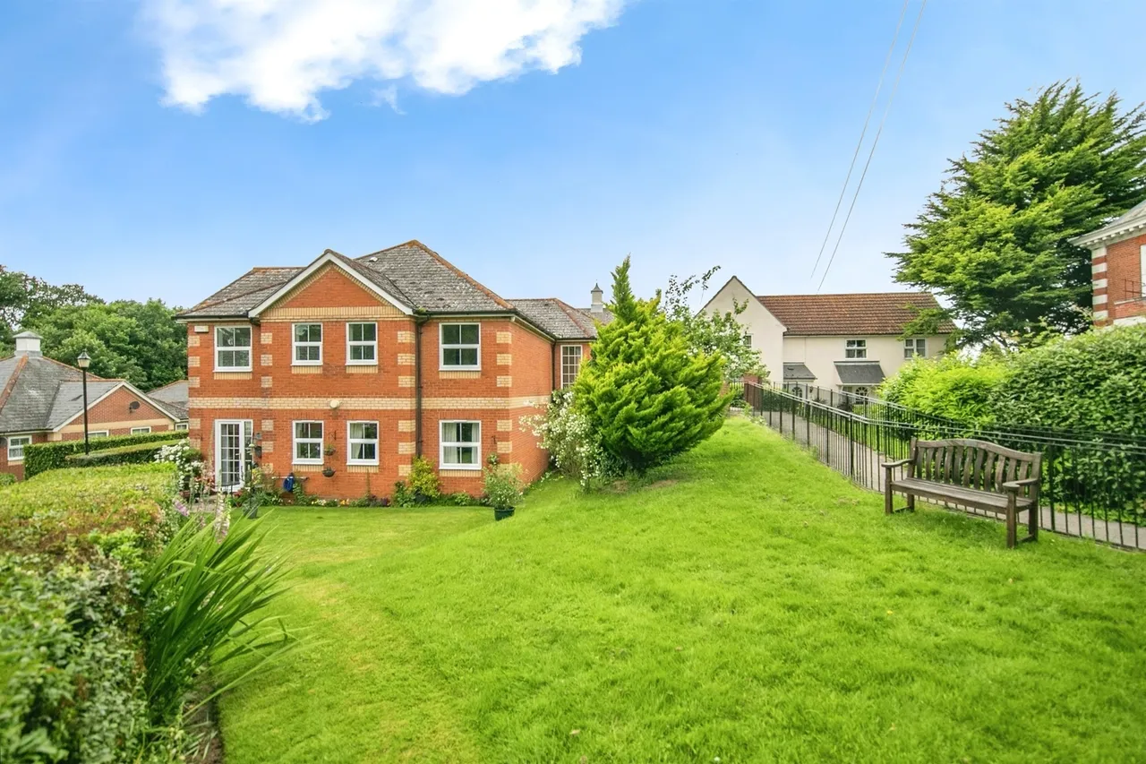 Michaelstowe Drive, Harwich, photo 2
