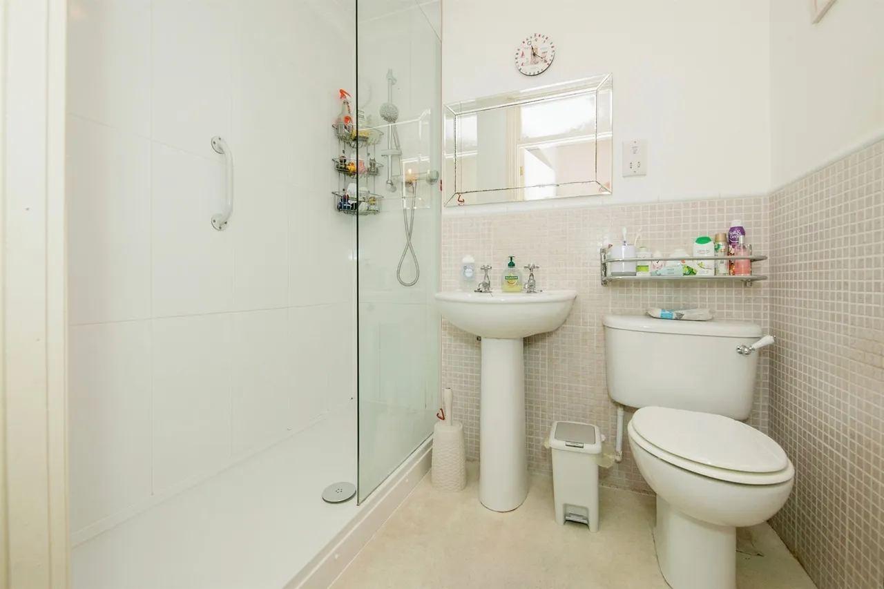 Michaelstowe Drive, Harwich, photo 12
