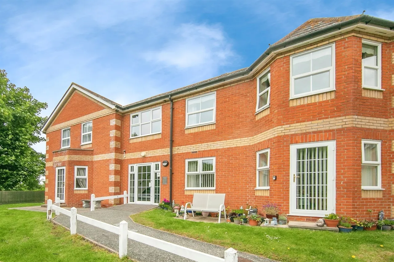 Michaelstowe Drive, Harwich, photo 3