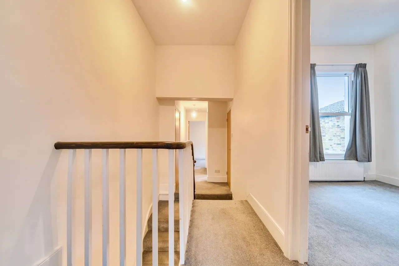 Chesterfield Grove, SE22, photo 17