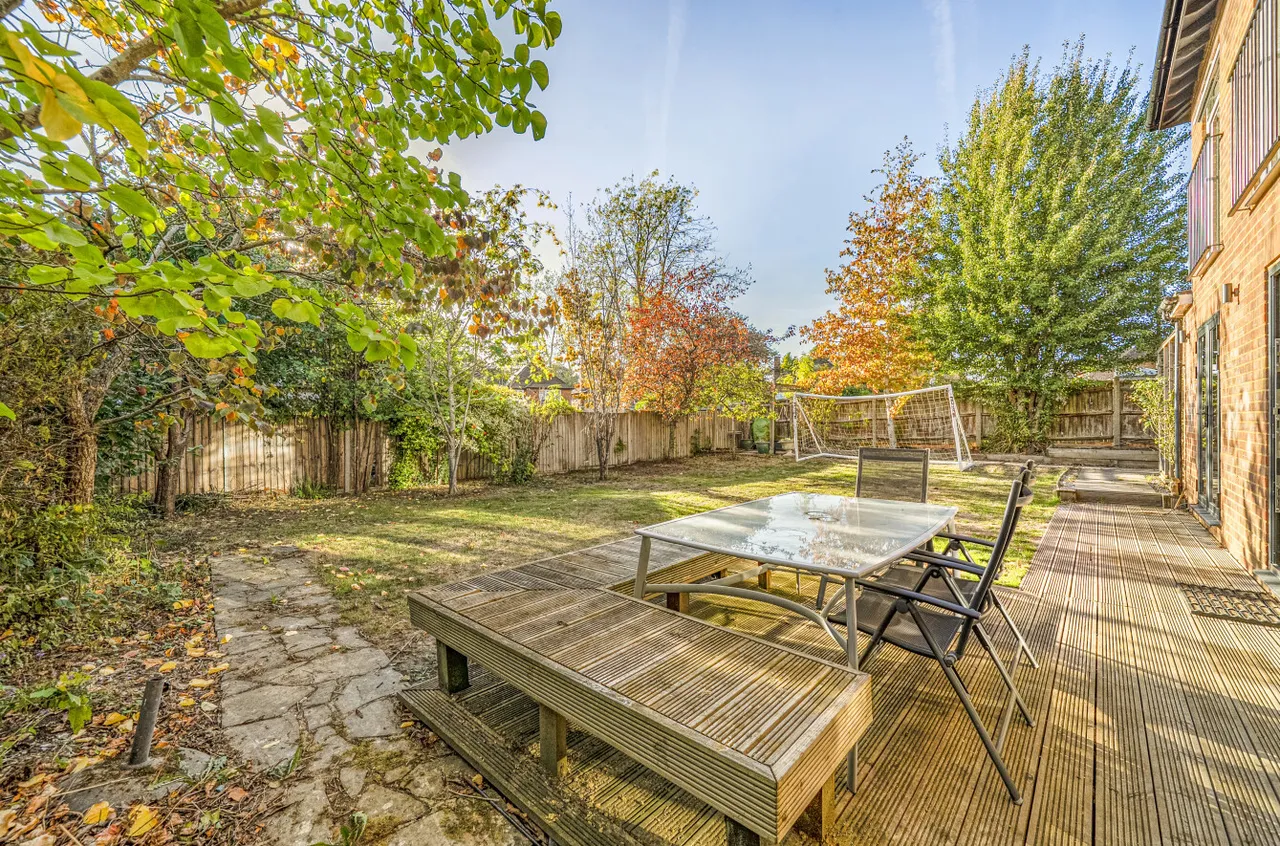 Priest Avenue, Wokingham, RG40, photo 24