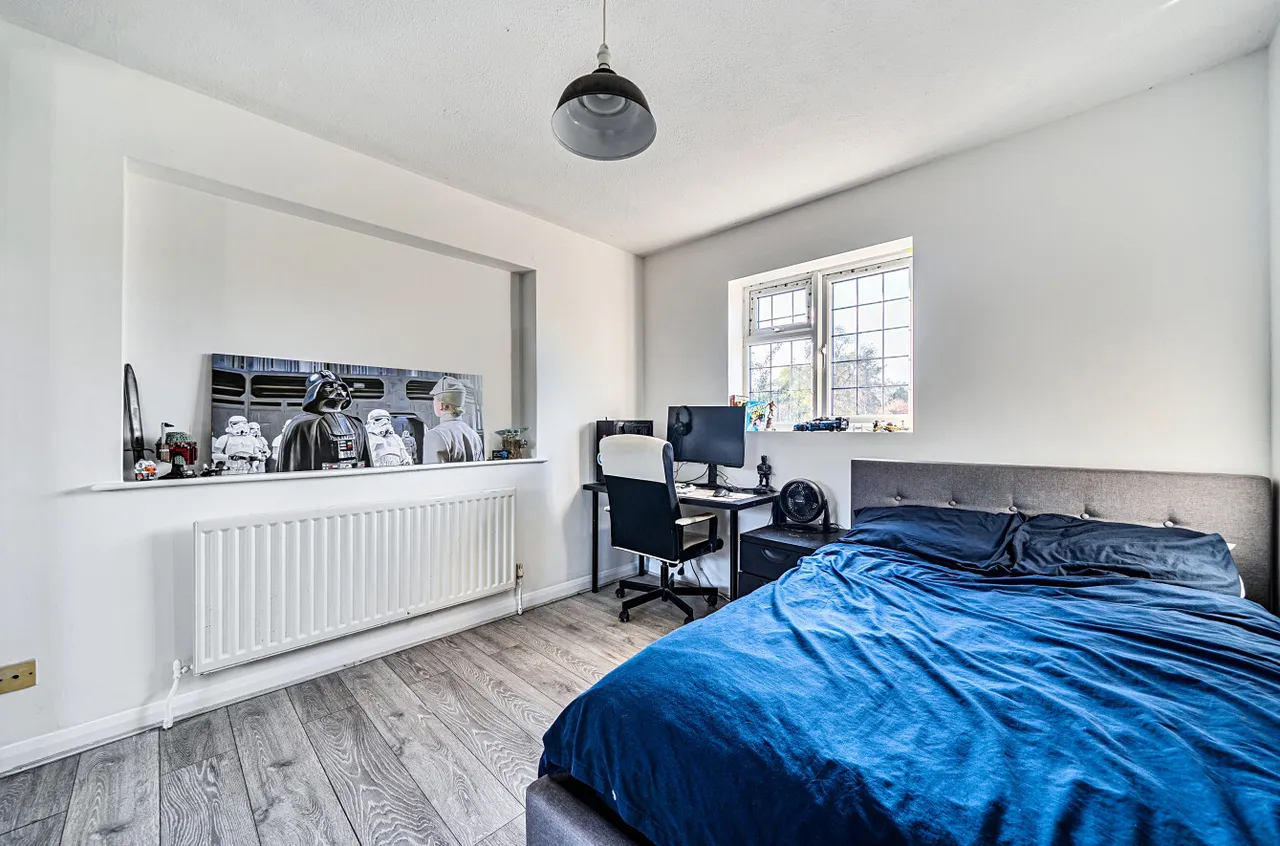 Priest Avenue, Wokingham, RG40, photo 14