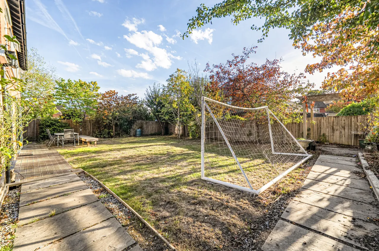 Priest Avenue, Wokingham, RG40, photo 23