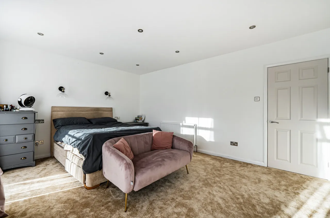 Priest Avenue, Wokingham, RG40, photo 10