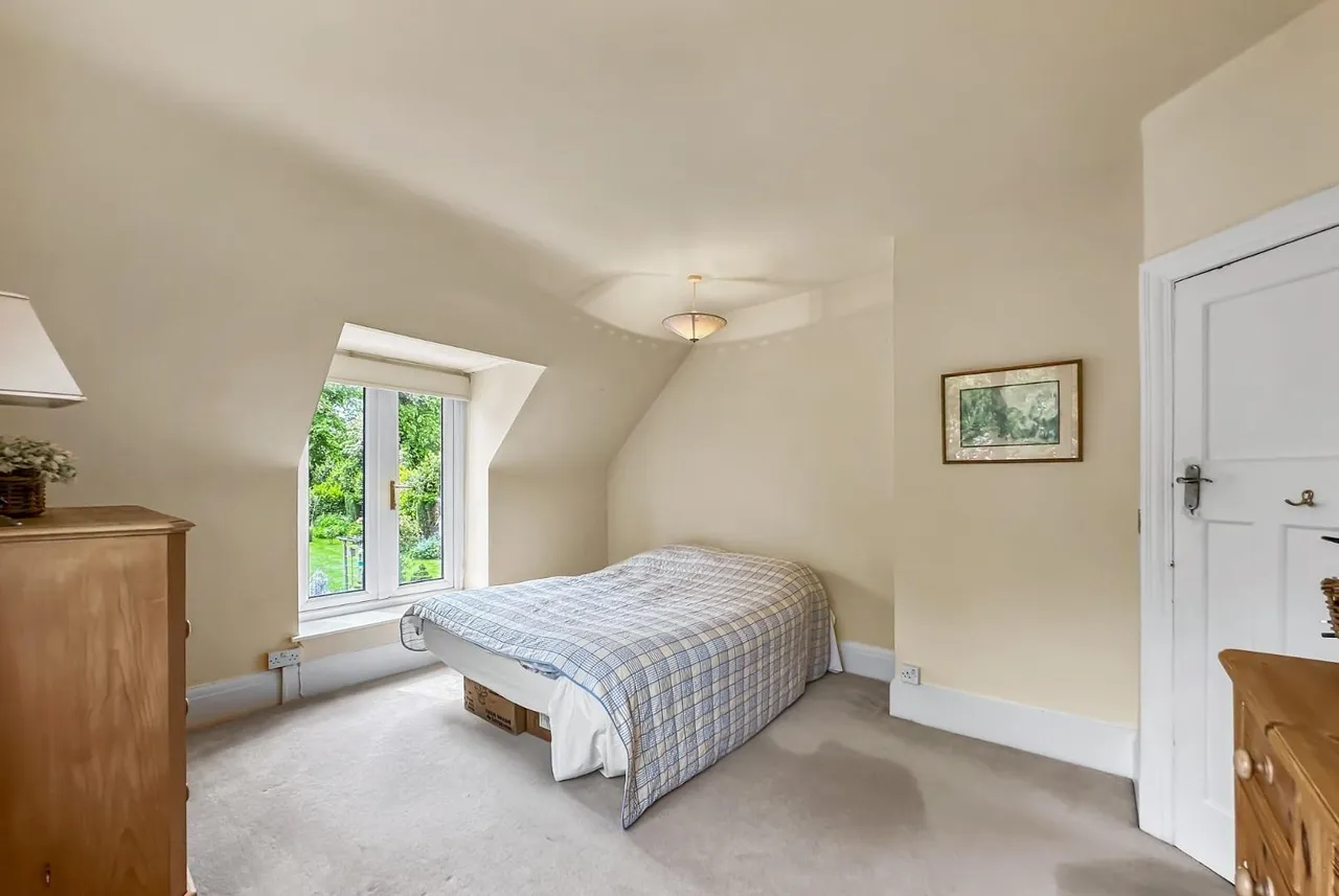 Fairview Road, Timperley WA15 7AR, photo 22