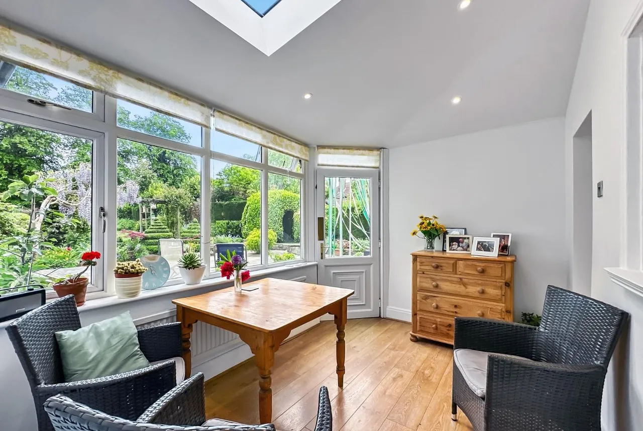 Fairview Road, Timperley WA15 7AR, photo 12